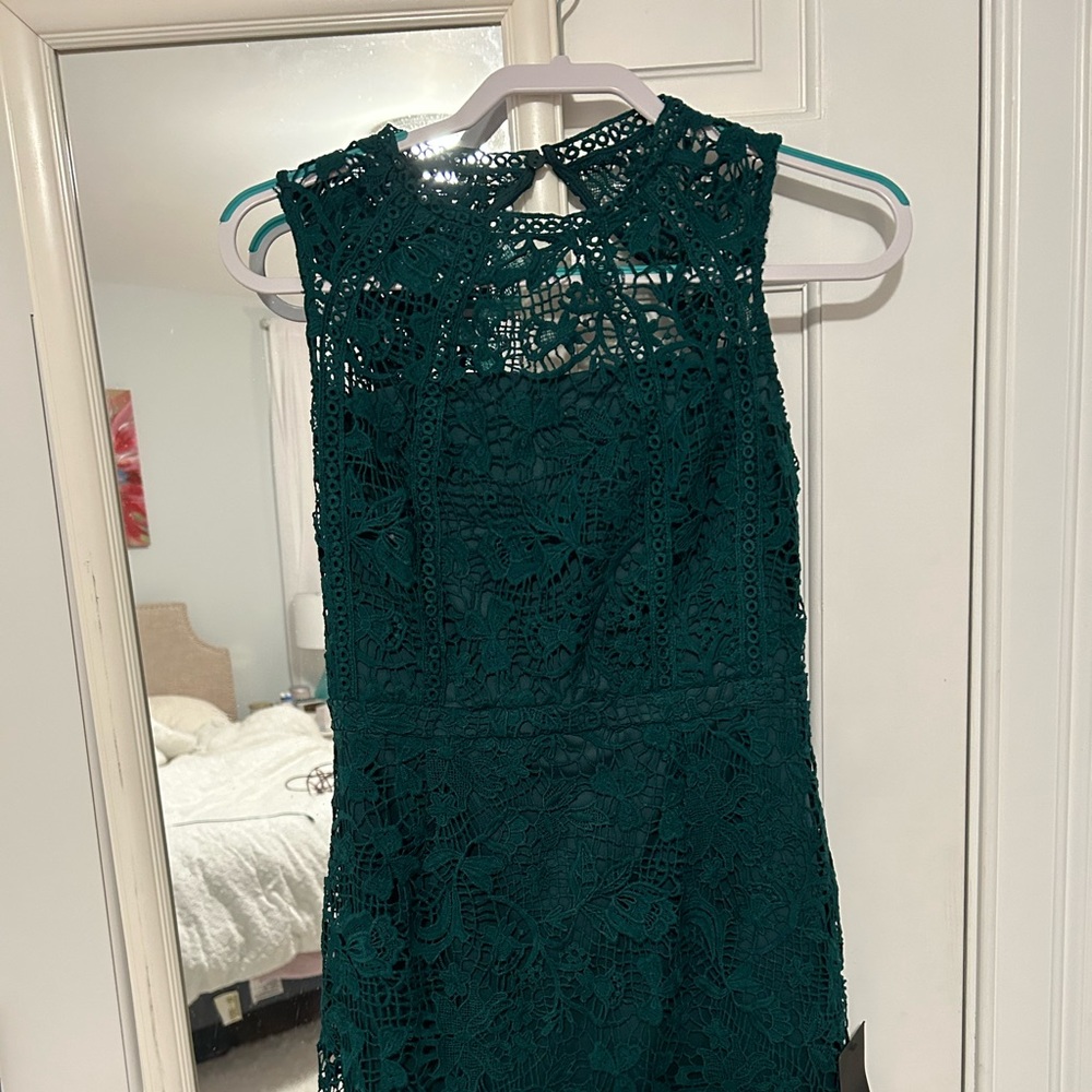 Lulu’s Emerald Green Lace Dress